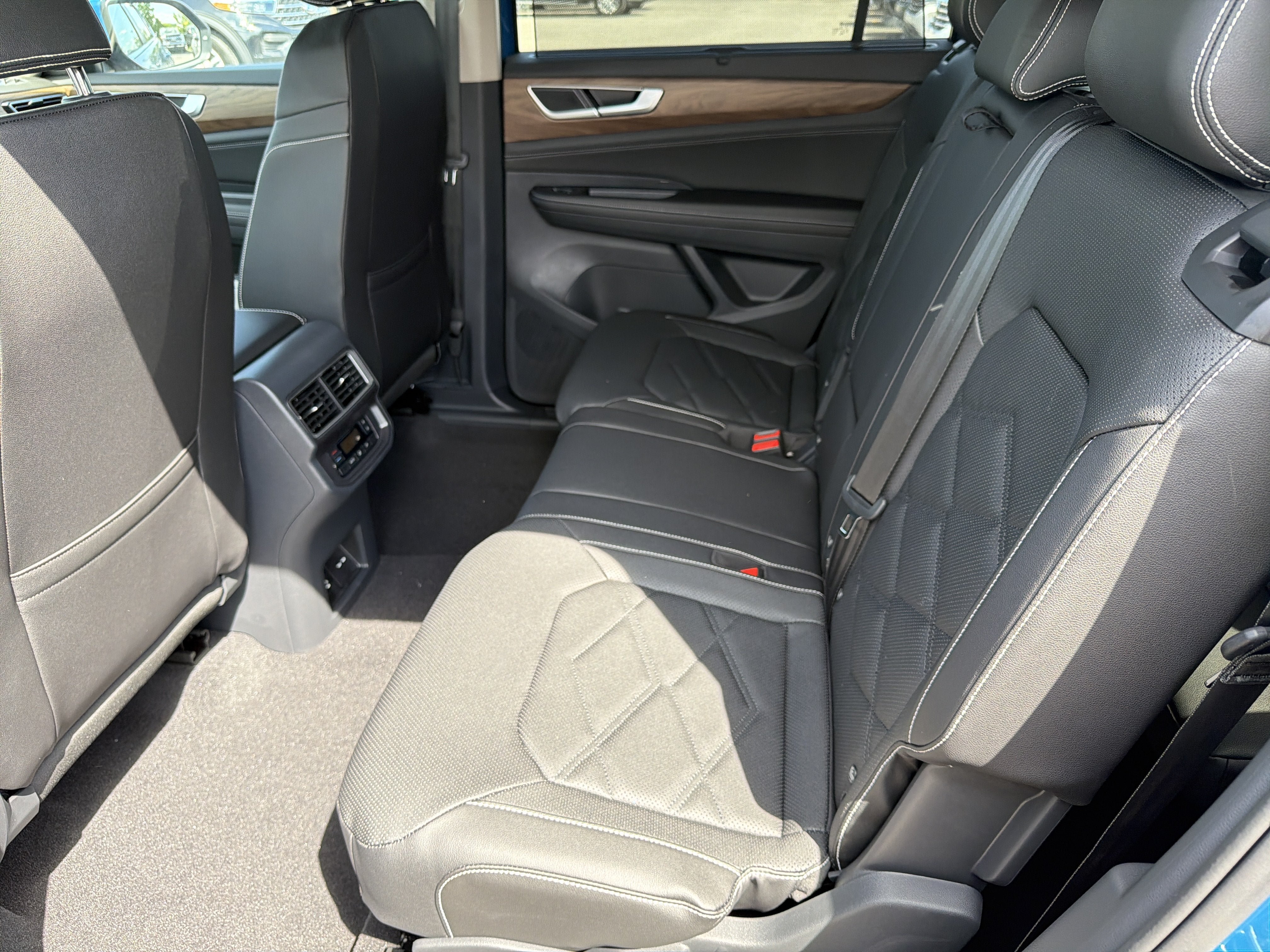 New 2026 Volkswagen Atlas SE AWD/4WD image 22