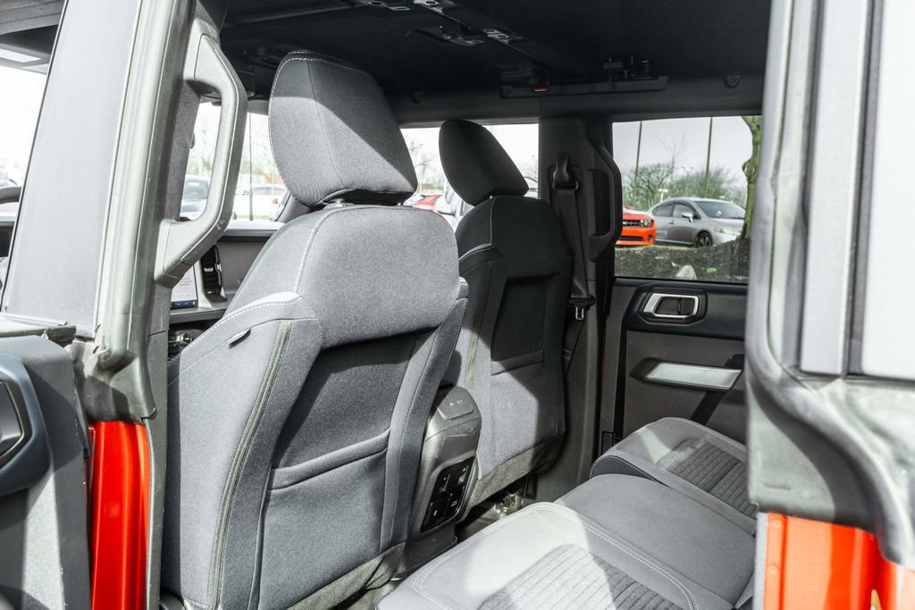 Used 2023 Ford Bronco Outer Banks image 30