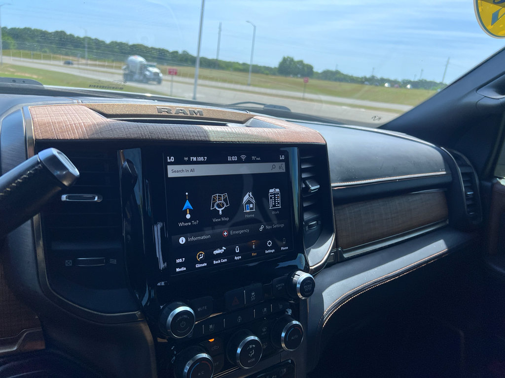 Used 2019 RAM 3500 Limited w/ Max Tow Package image 26