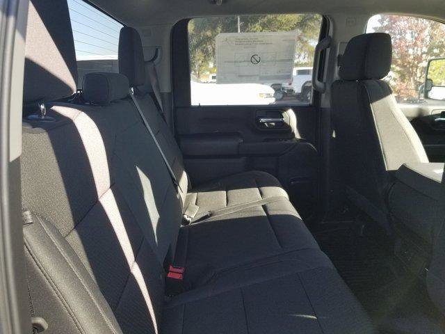 New 2025 GMC Sierra 2500 Pro w/ Convenience Package image 9