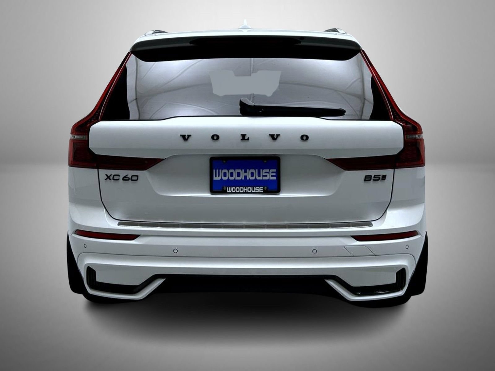 Used 2026 Volvo XC60 B5 Plus w/ Protection Package Premier AWD/4WD image 6
