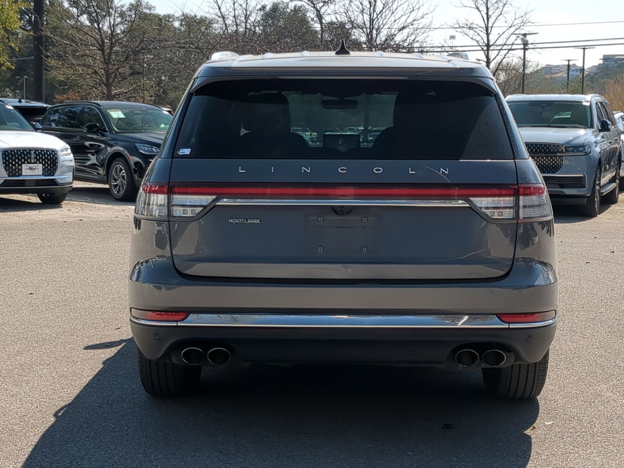 Used 2021 Lincoln Aviator Reserve w/ Elements Package Plus image 4