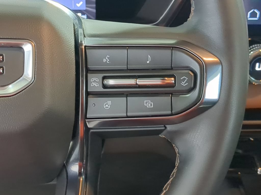 Used 2023 GMC Canyon AT4 w/ AT4 Premium Package AWD/4WD image 30