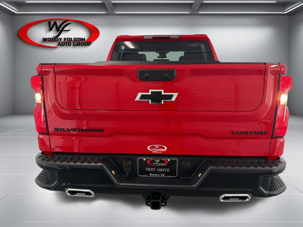 New 2026 Chevrolet Silverado 1500 Custom Trail Boss w/ LPO, Dark Essentials Package AWD/4WD image 7