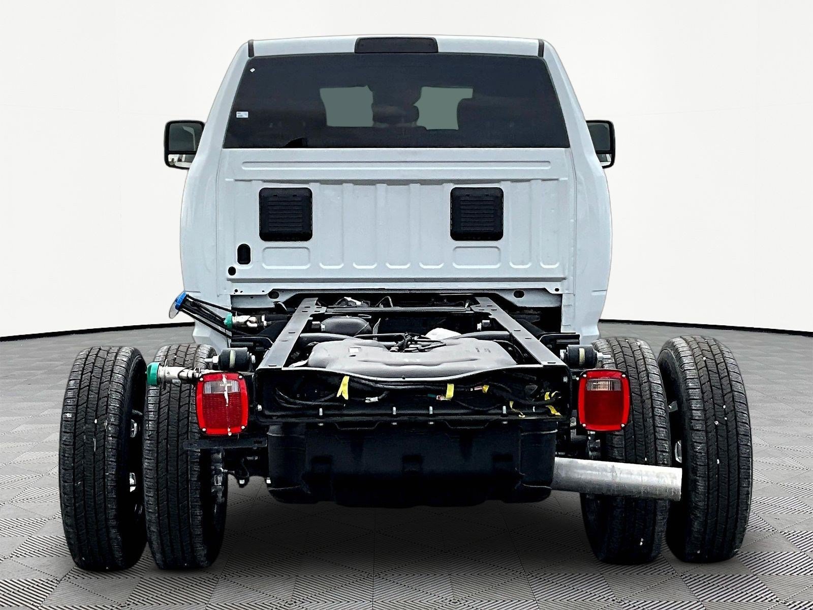 New 2026 RAM 3500 Tradesman w/ Chrome Appearance Group A AWD/4WD image 4
