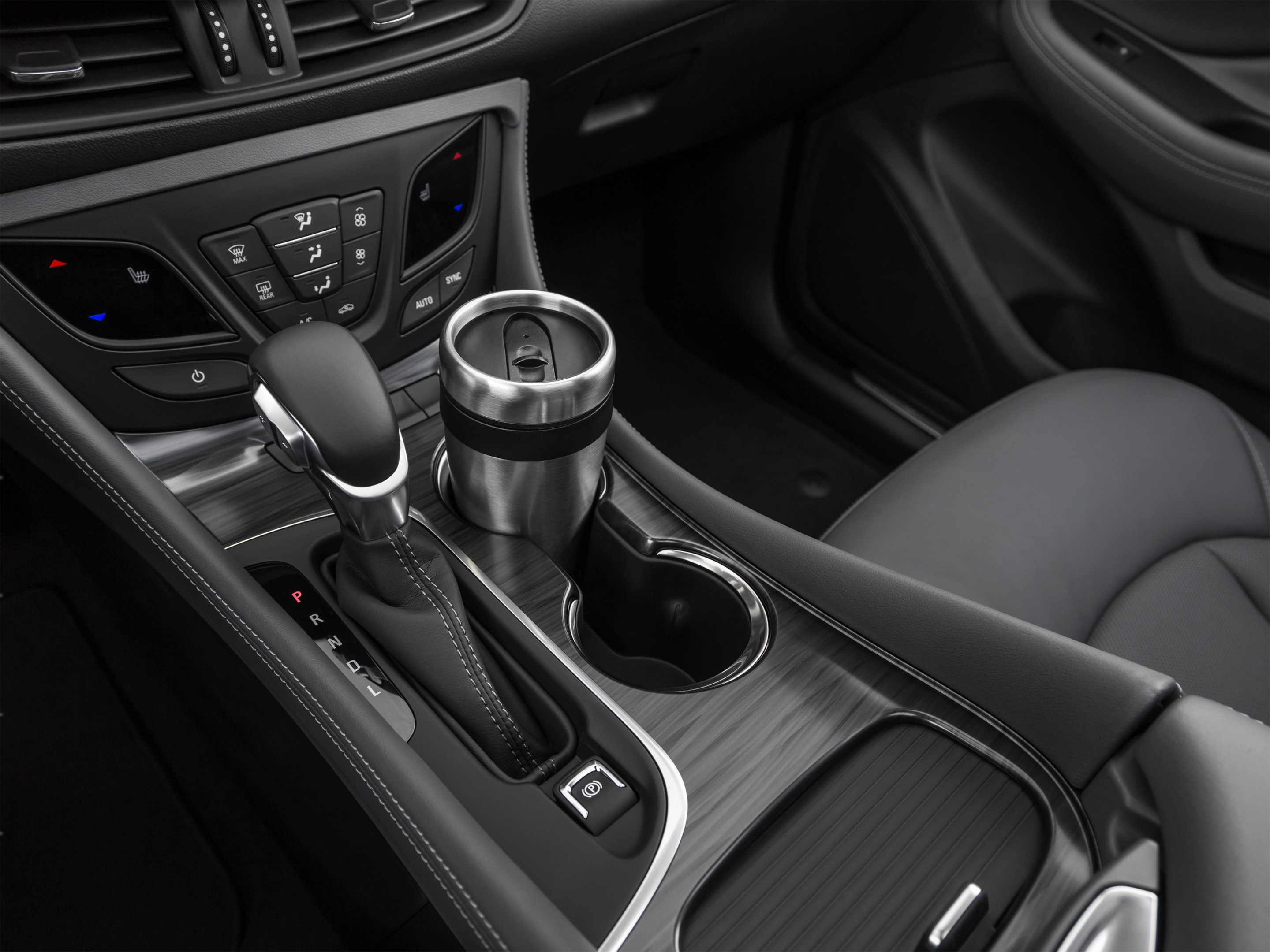 Used 2020 Buick Envision Essence FWD image 31