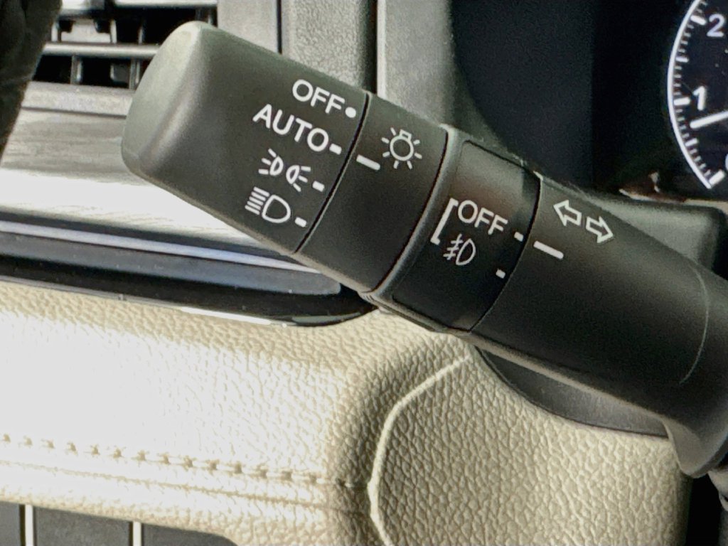Used 2026 Honda Odyssey Elite image 13