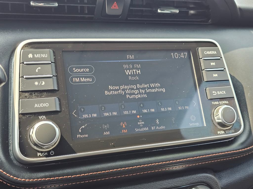 Used 2020 Nissan Kicks SR image 22