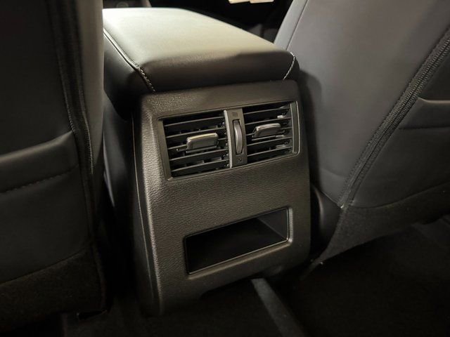 New 2026 Mitsubishi Outlander SE FWD image 21