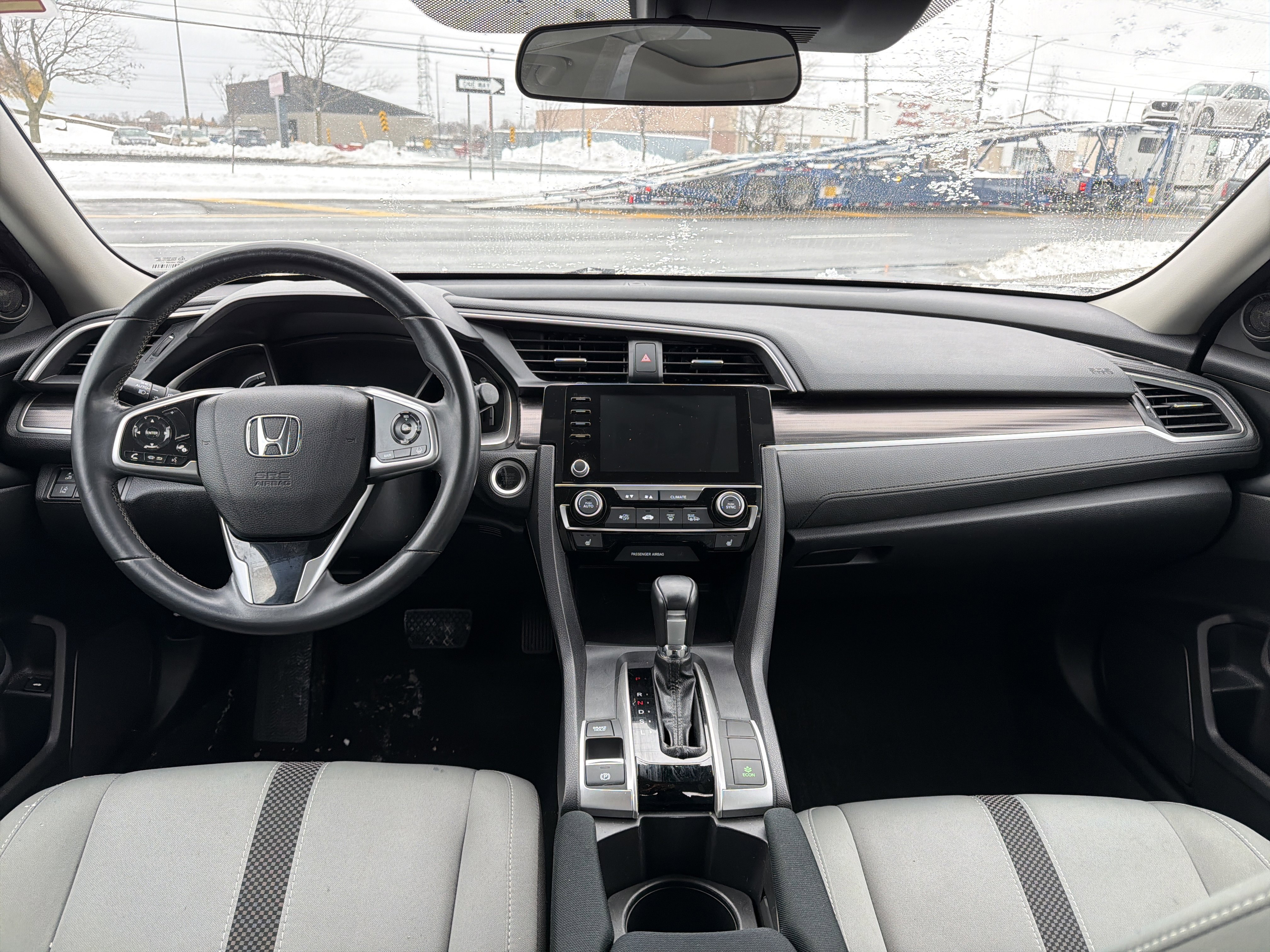 Used 2020 Honda Civic EX image 9