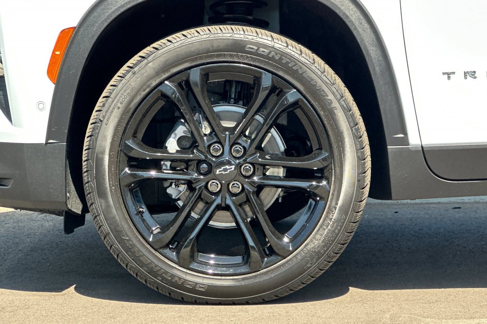 New 2026 Chevrolet Traverse LT w/ Enhanced Driving Package FWD image 27