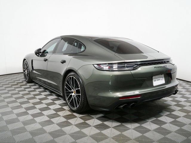 Certified 2023 Porsche Panamera GTS image 3