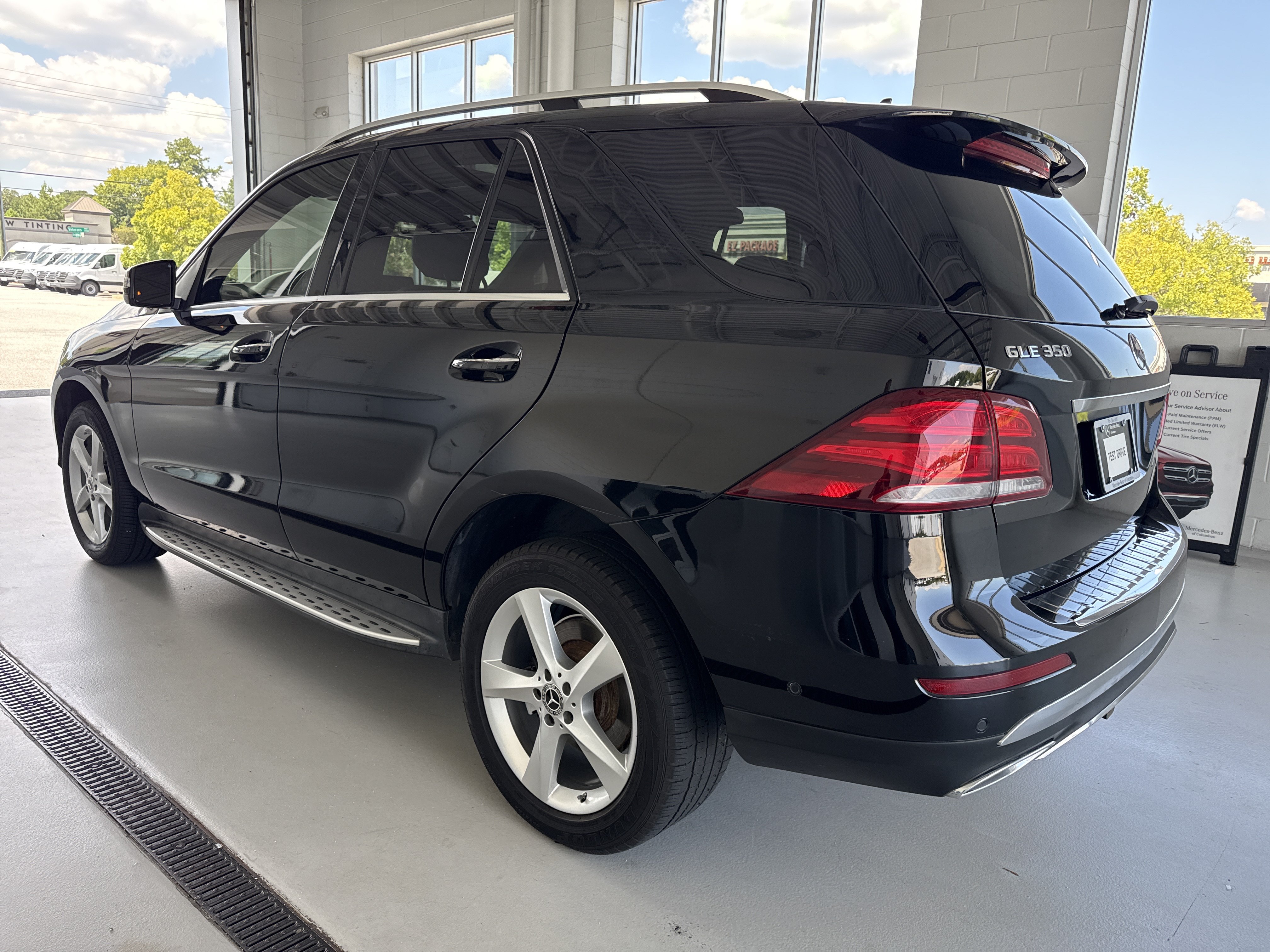 Used 2017 Mercedes-Benz GLE 350 image 8