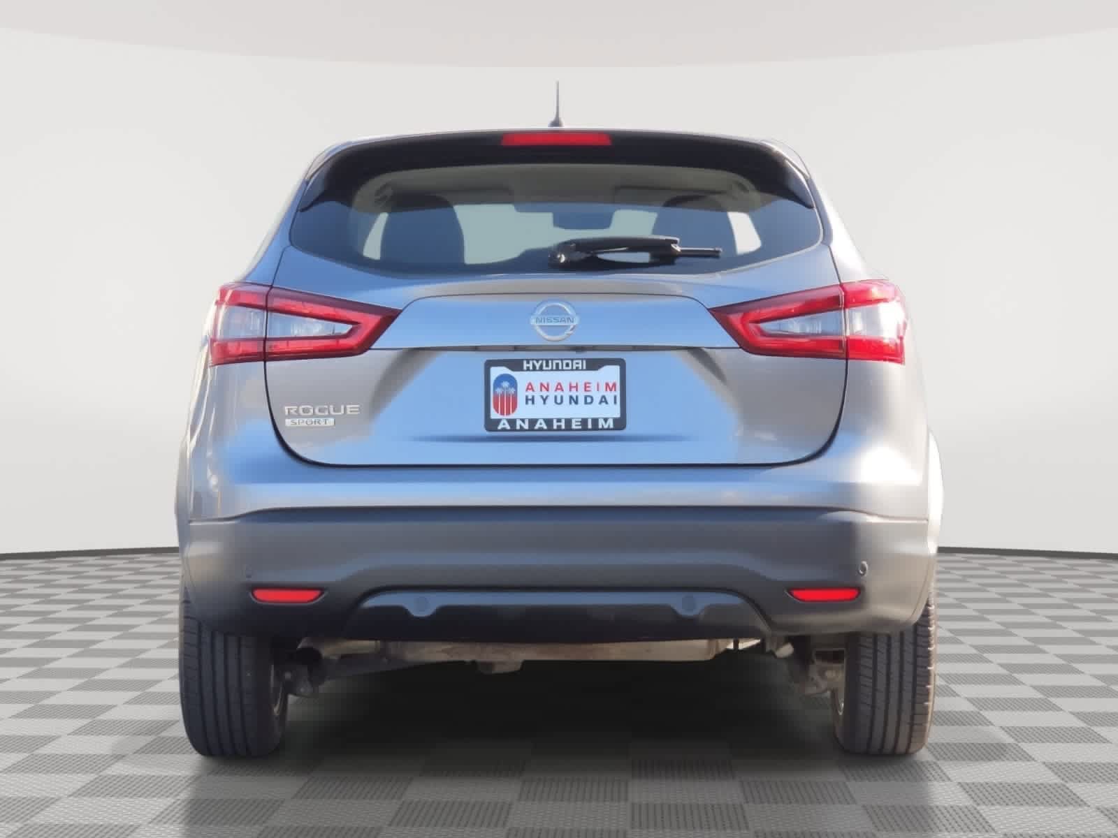 Used 2021 Nissan Rogue Sport S FWD image 8