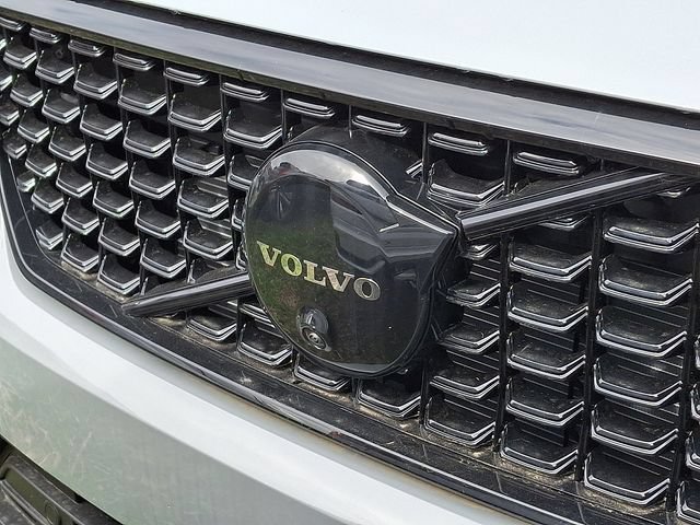 New 2026 Volvo XC40 B5 Ultra w/ Climate Package AWD/4WD image 4