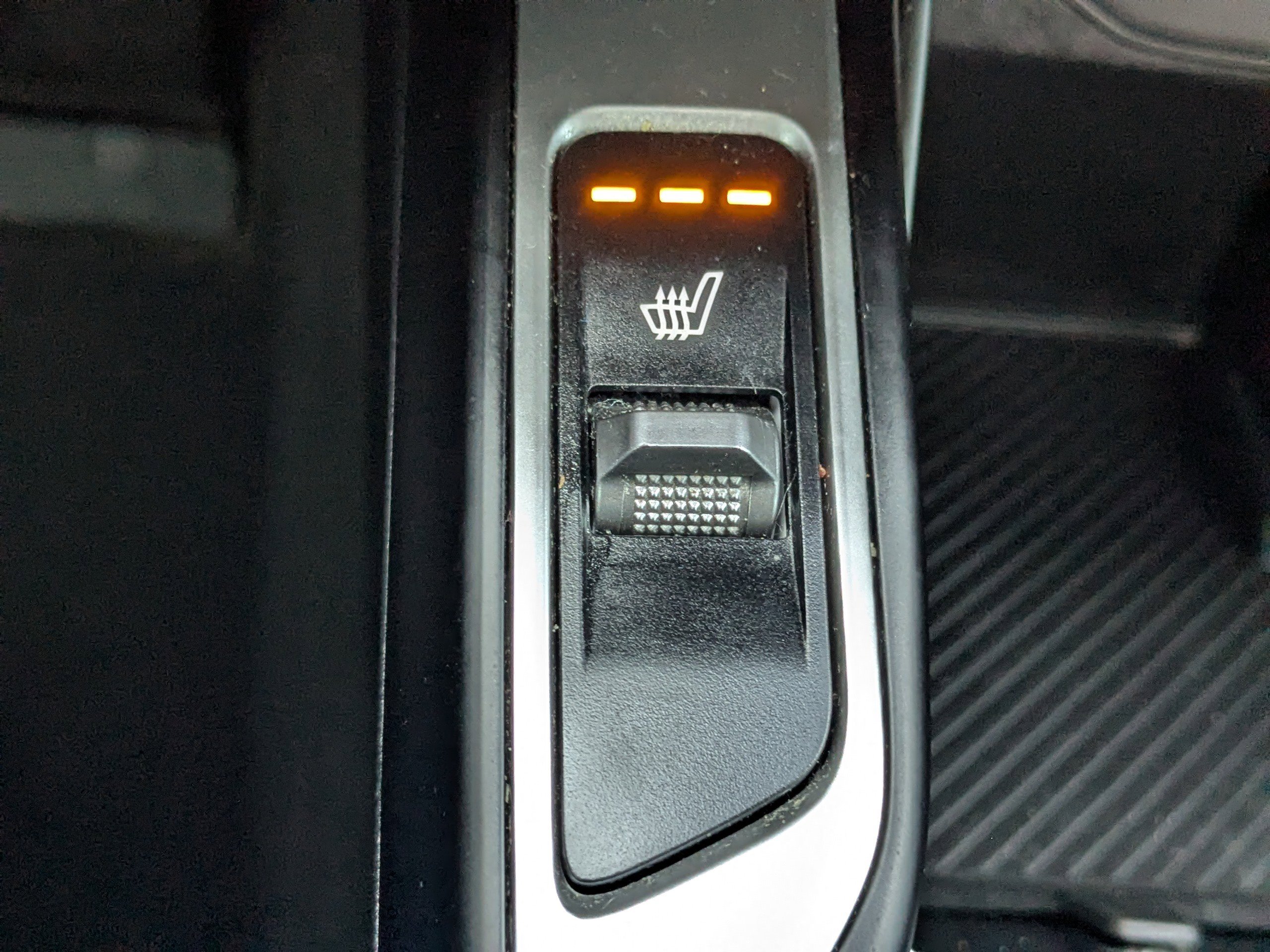 Certified 2024 Kia Sorento S w/ Panoramic Sunroof Package image 26