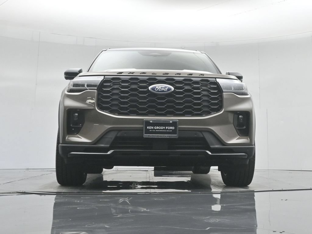 New 2026 Ford Explorer ST-Line w/ ST-Line Street Pack RWD image 47