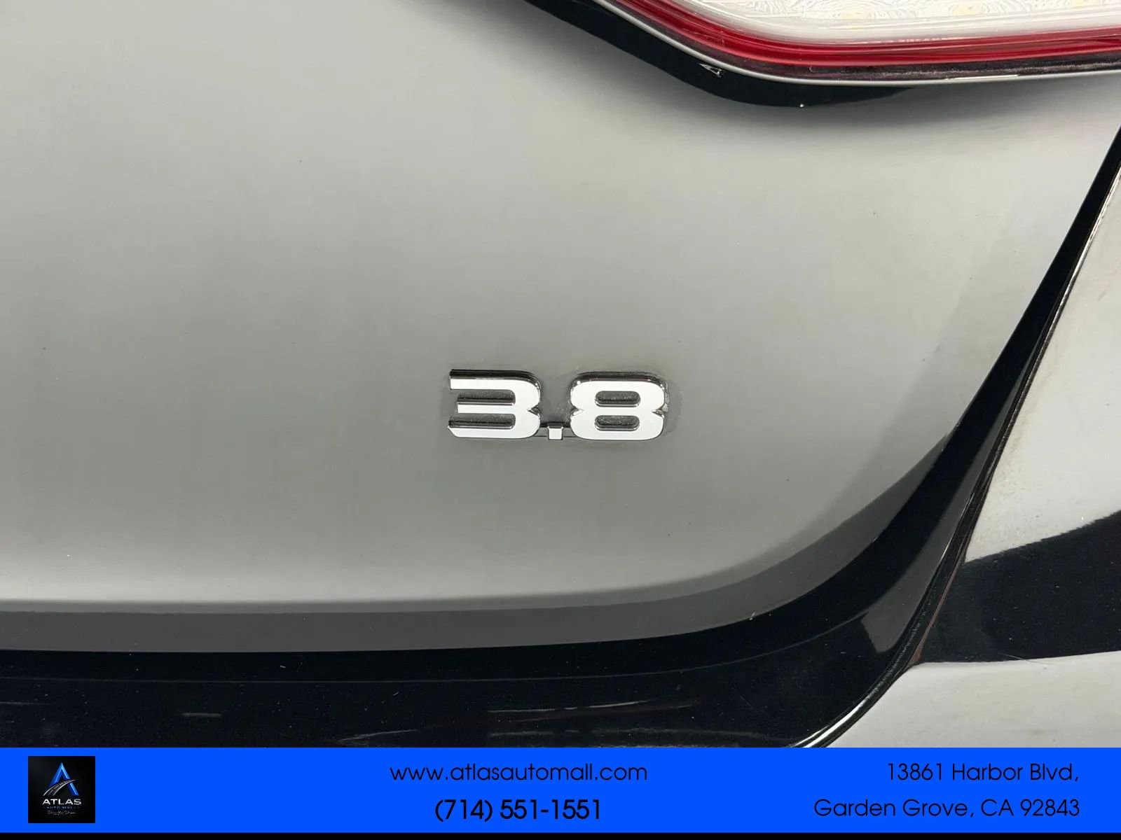 Used 2017 Genesis G80 3.8 w/ Option Group 02 RWD image 9