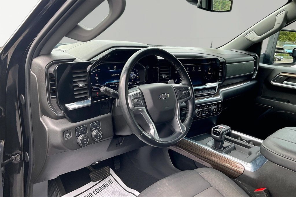 Used 2024 Chevrolet Silverado 1500 RST w/ Max Trailering Package AWD/4WD image 21