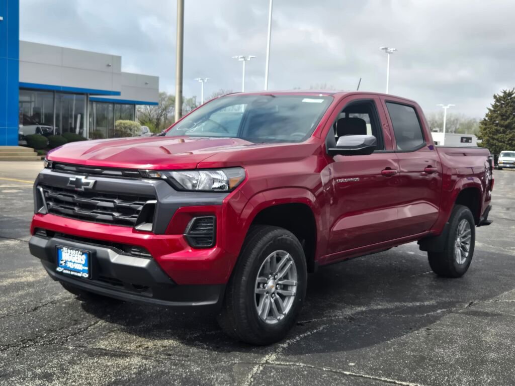 New 2026 Chevrolet Colorado LT w/ Advanced Trailering Package image 2