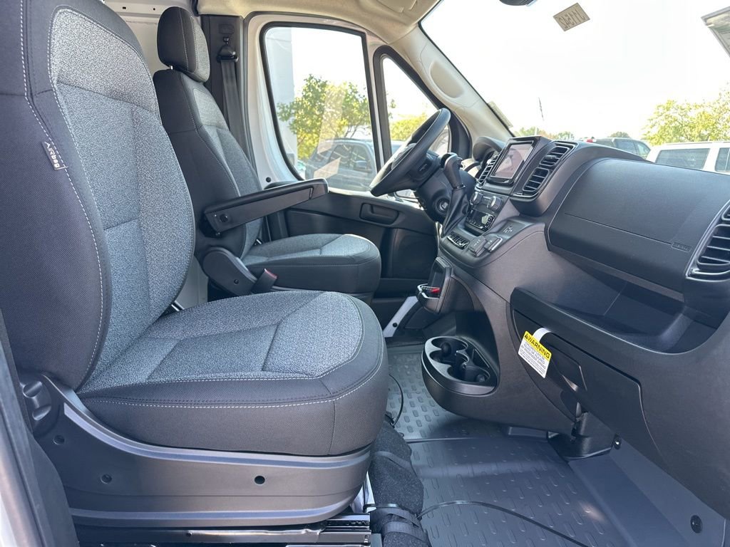 New 2026 RAM ProMaster 2500 w/ Convenience Group image 52