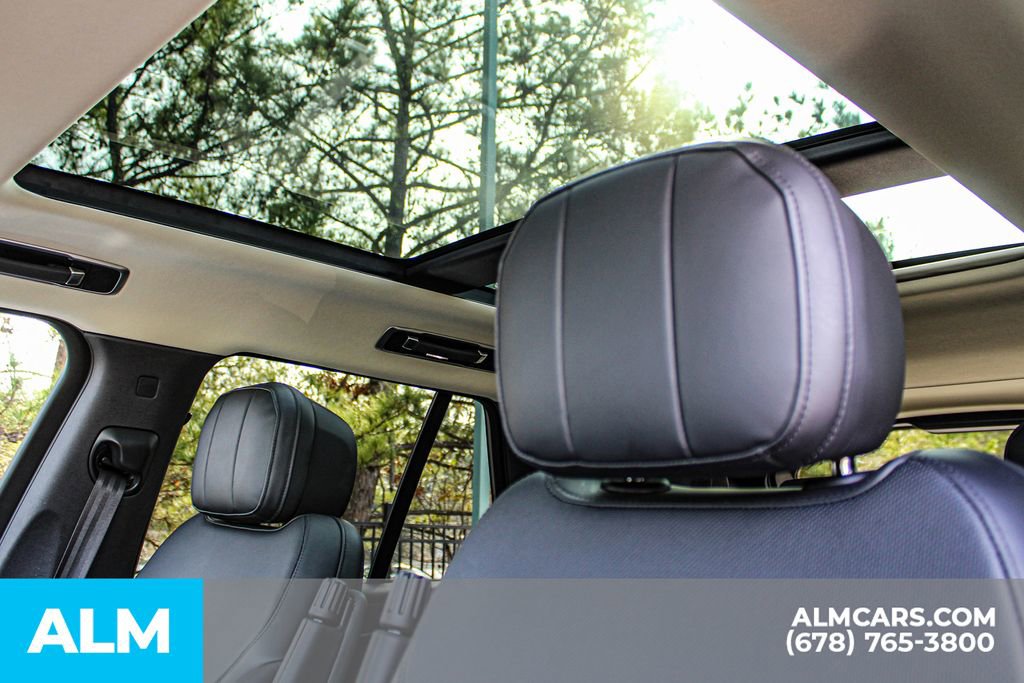 Used 2024 Land Rover Range Rover SE image 21