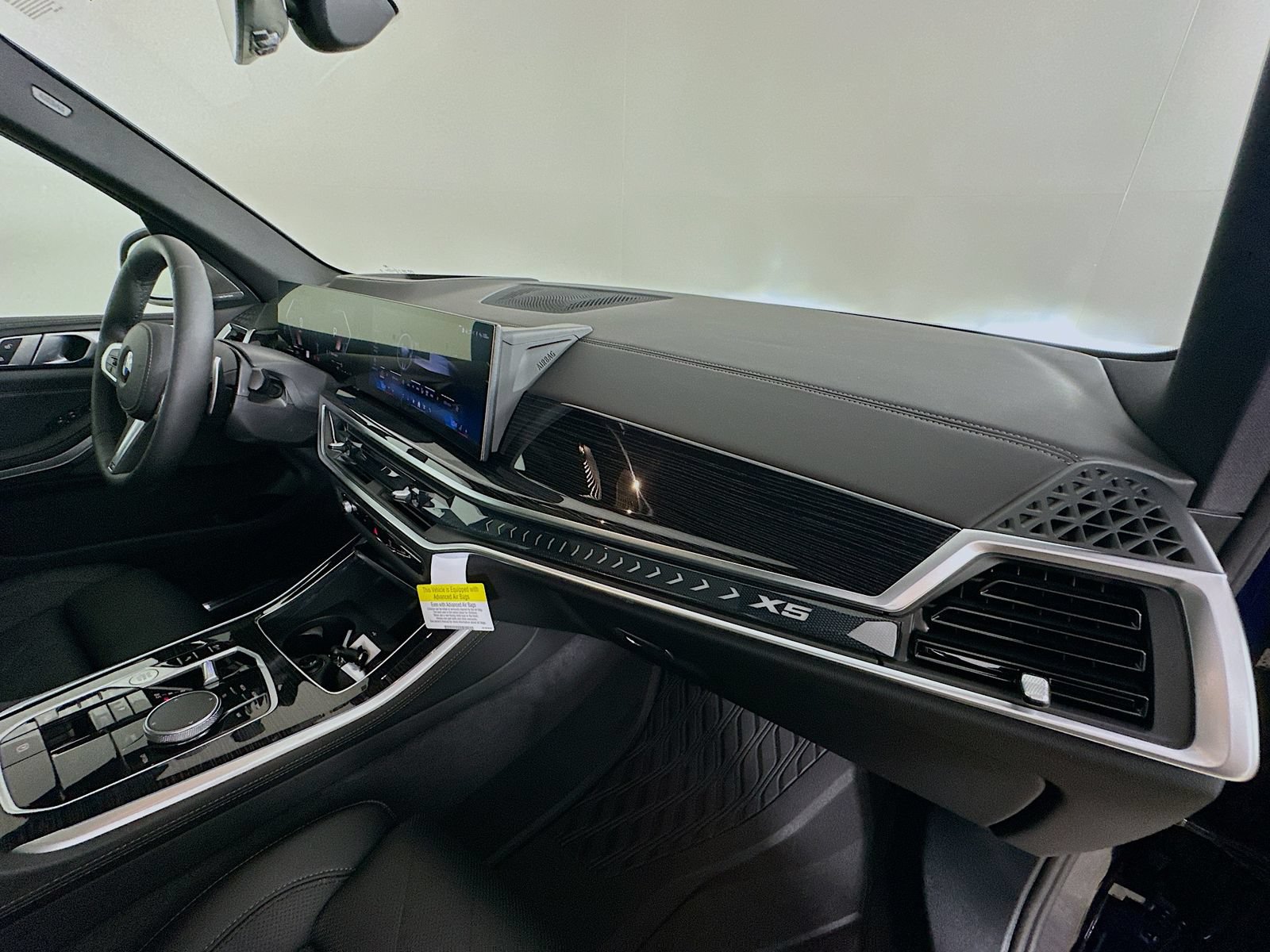 New 2026 BMW X5 xDrive40i w/ M Sport Package AWD/4WD image 45