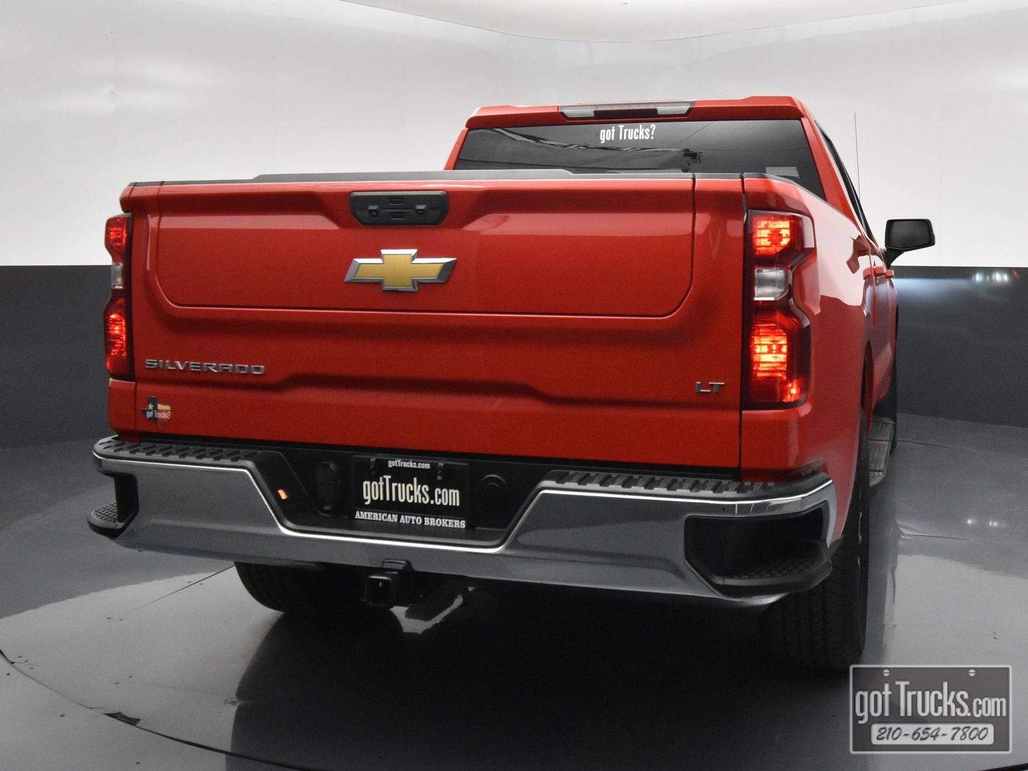 Used 2023 Chevrolet Silverado 1500 LT RWD image 6