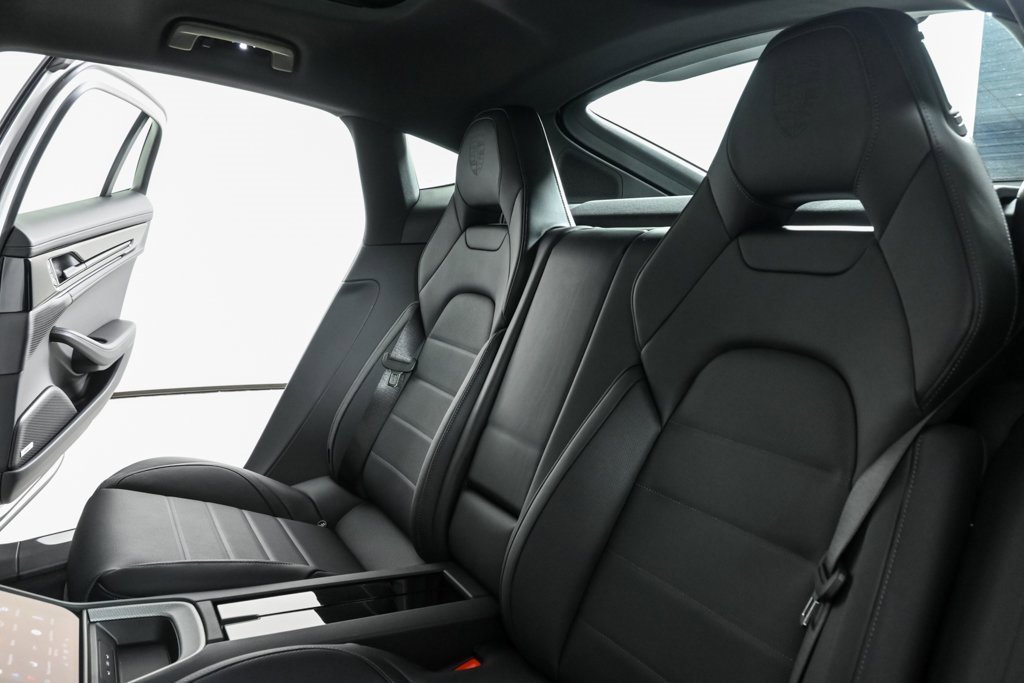 New 2025 Porsche Panamera image 22