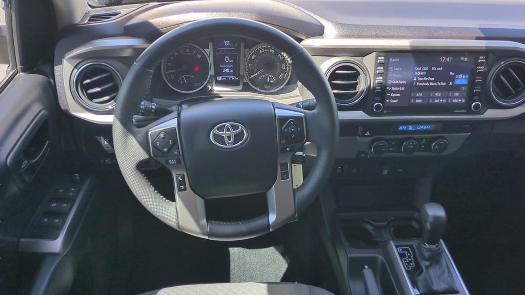 Used 2022 Toyota Tacoma SR5 w/ Technology Package image 13