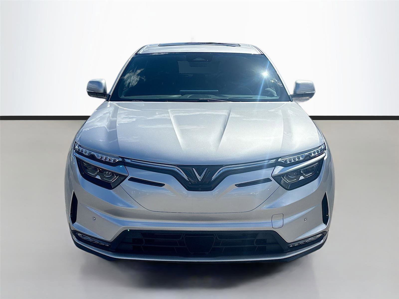 New 2025 VinFast VF 8 Plus image 2