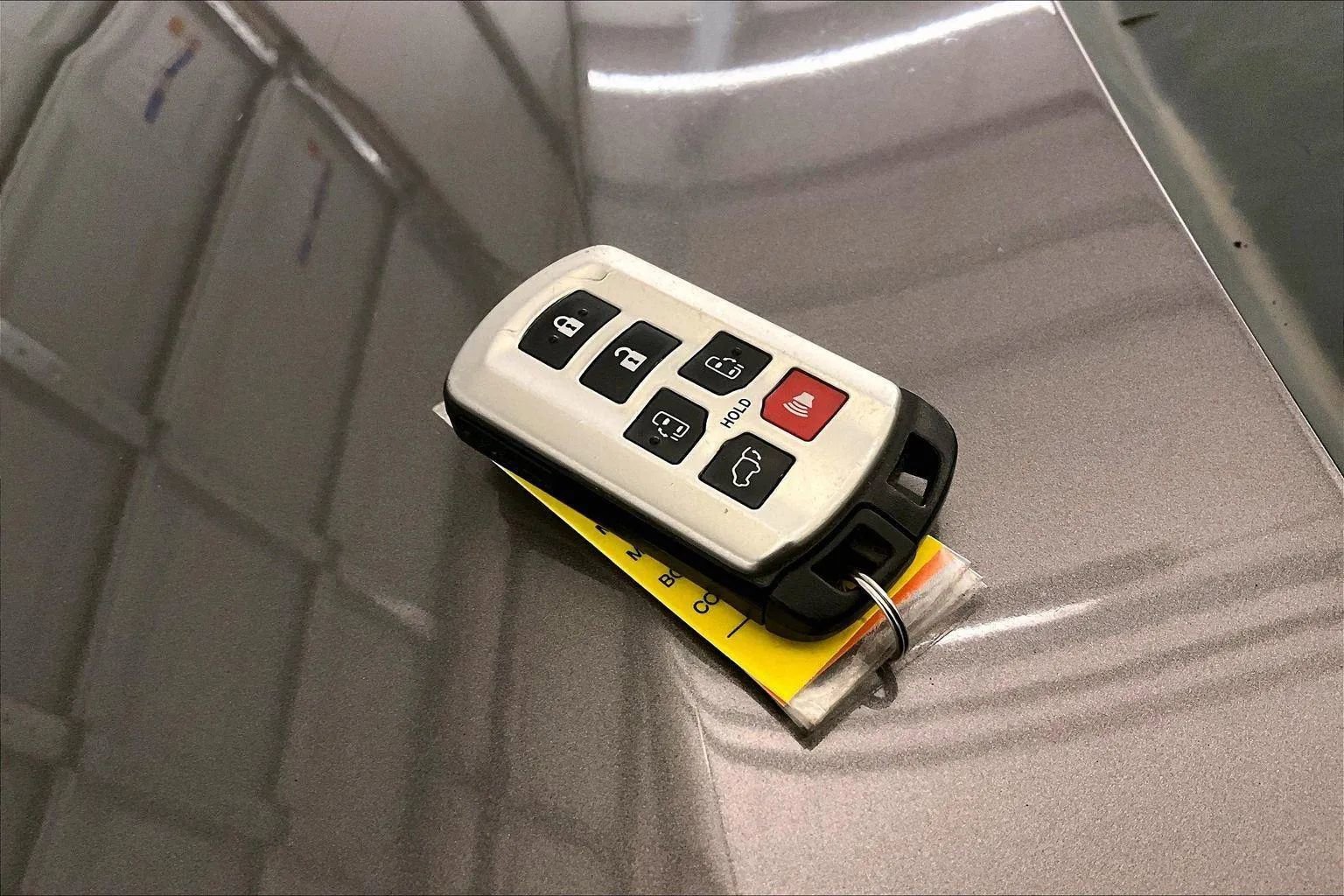 Used 2015 Toyota Sienna Limited Premium image 10