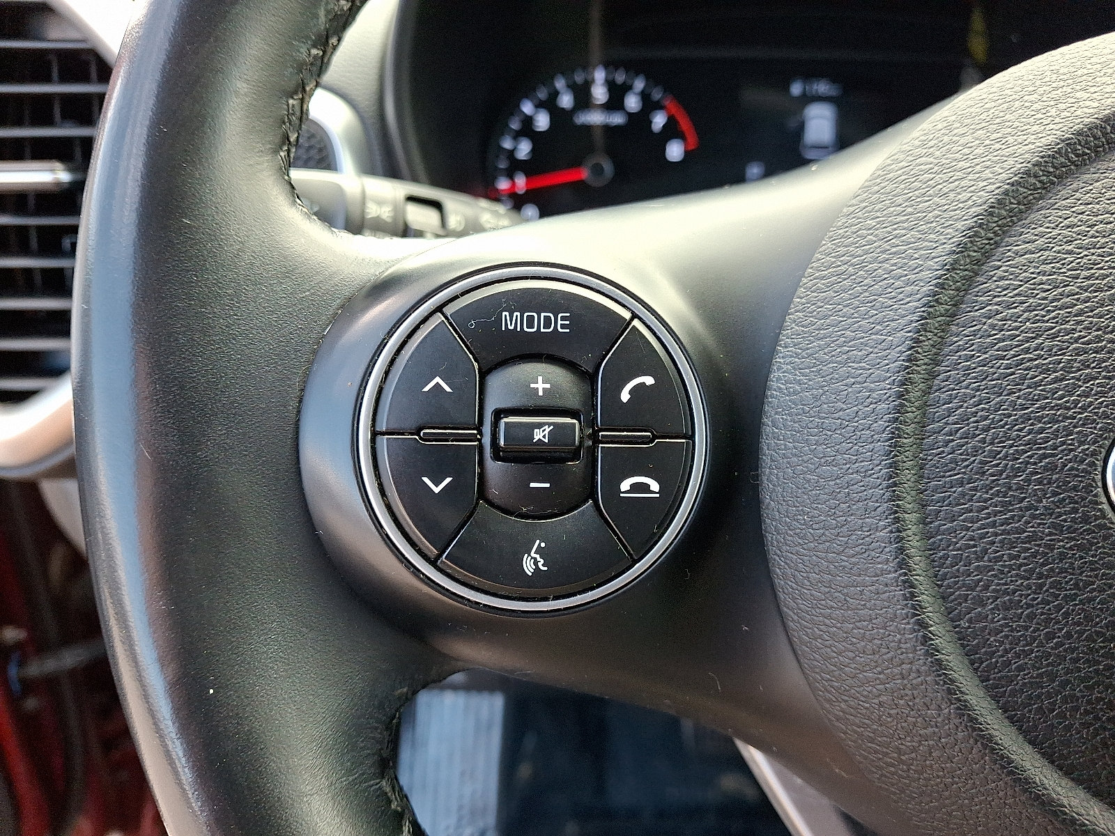 Used 2020 Kia Soul X-Line FWD image 19