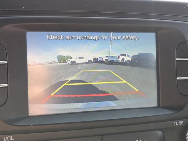 Used 2017 Kia Soul + FWD image 3