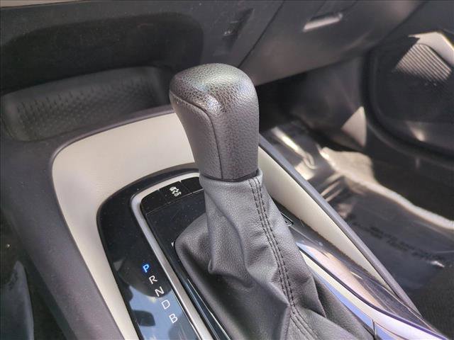 Used 2022 Toyota Corolla L FWD image 12