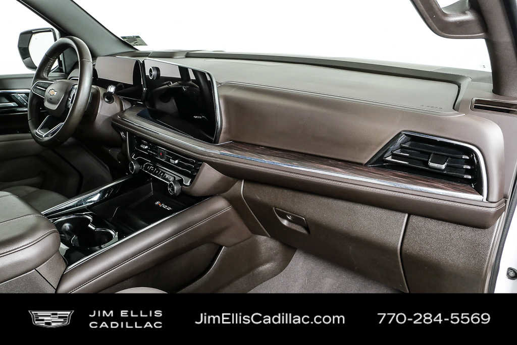 Used 2025 Chevrolet Tahoe LT AWD/4WD image 23
