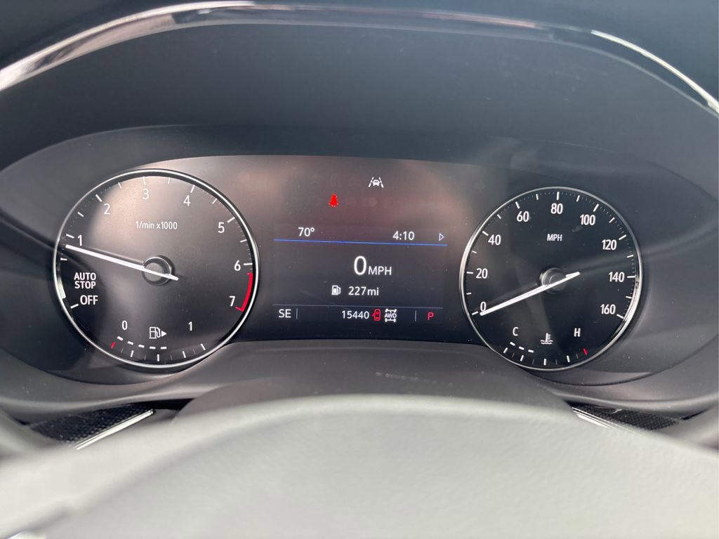 Used 2023 Buick Envision Preferred image 22