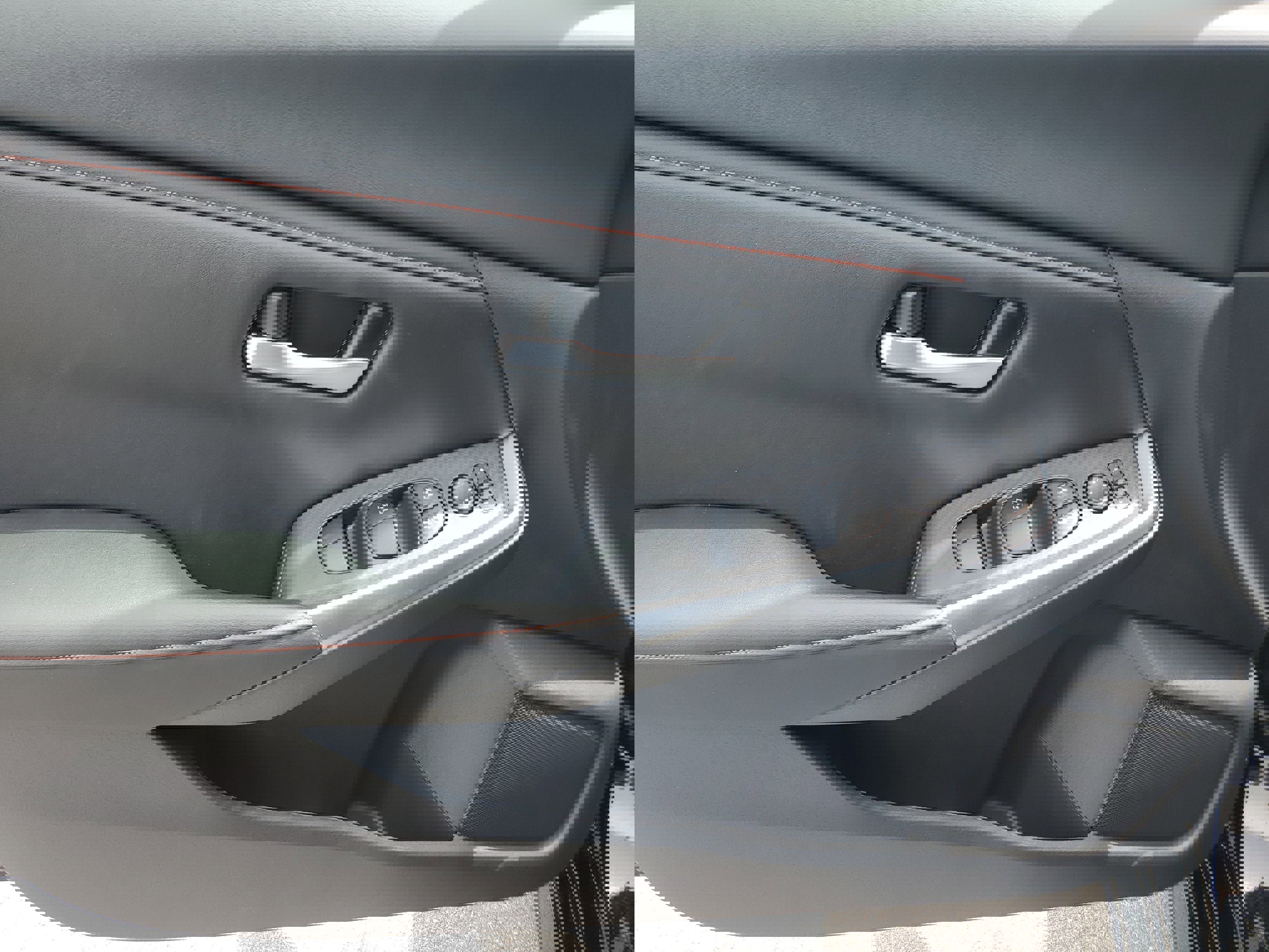 New 2025 Nissan Sentra SR w/ Midnight Edition image 19