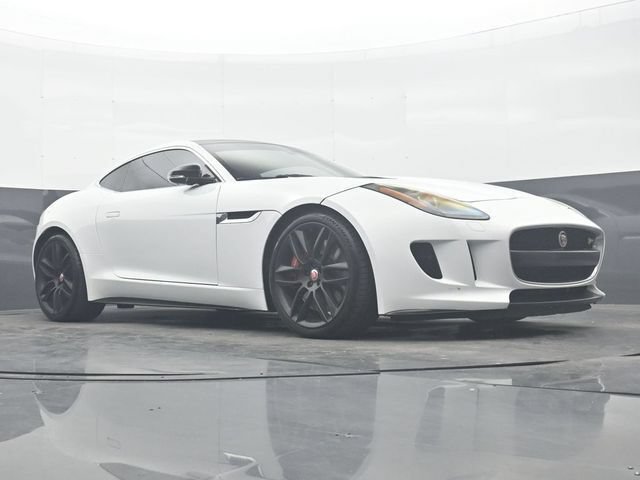 Used 2015 Jaguar F-TYPE R RWD image 25