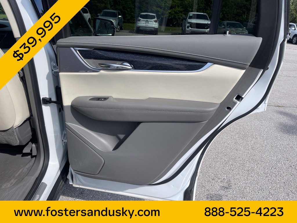 Used 2024 Cadillac XT6 Premium Luxury w/ Technology Package AWD/4WD image 18
