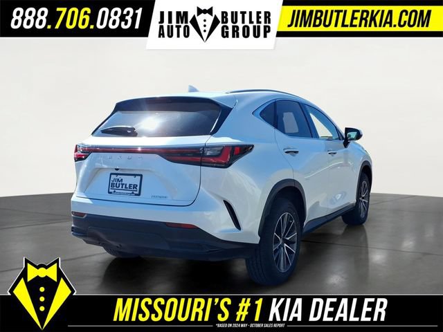 Used 2024 Lexus NX 250 FWD w/ Towing Package (2000 Lbs) image 24
