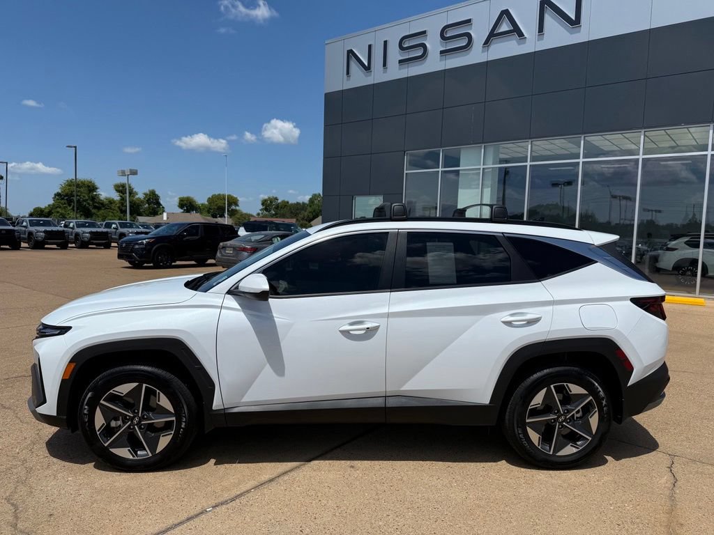 Used 2026 Hyundai Tucson SEL AWD/4WD image 2