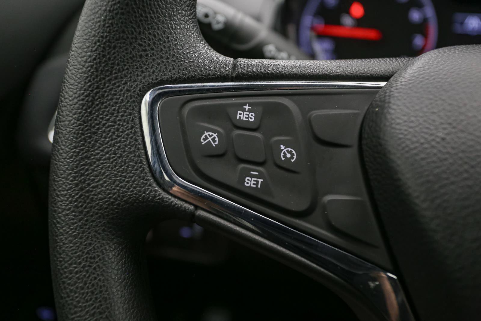 Used 2019 Chevrolet Cruze LT FWD image 30