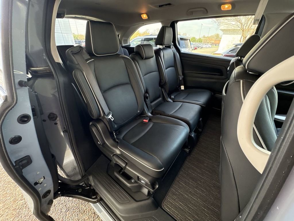 Used 2025 Honda Odyssey Elite image 28
