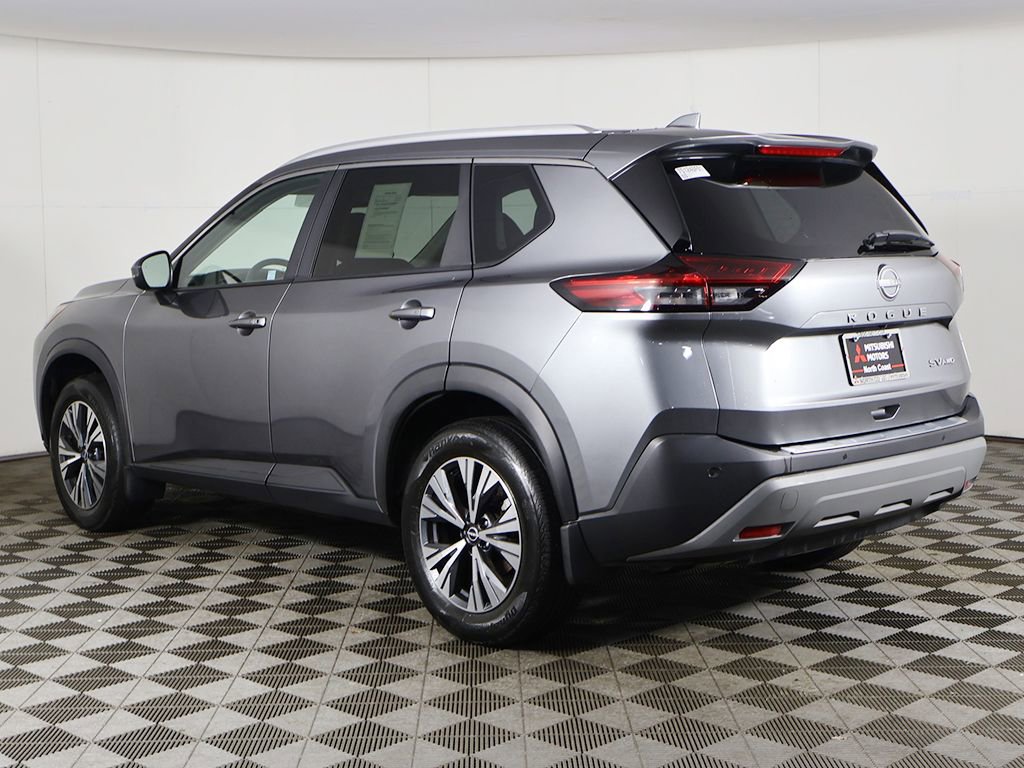 Used 2023 Nissan Rogue SV w/ SV Premium Package image 8