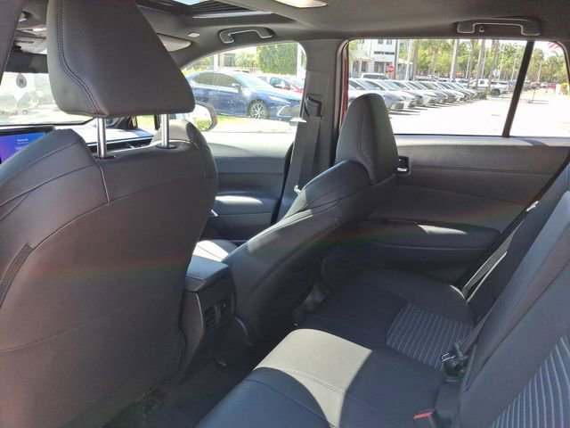 Used 2023 Toyota Corolla Cross XSE w/ Convenience Package image 5