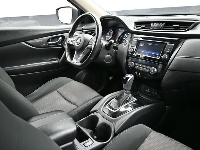 Used 2019 Nissan Rogue SV AWD/4WD image 19