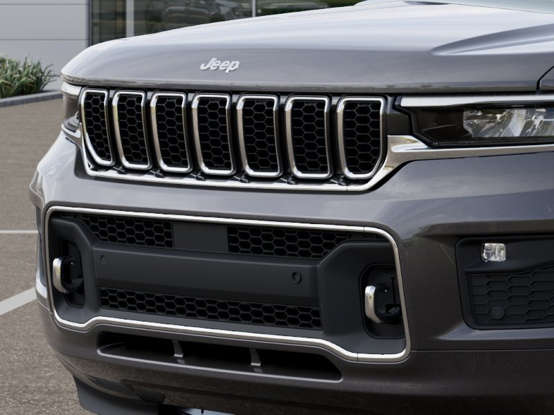 New 2025 Jeep Grand Cherokee L Overland AWD/4WD image 36