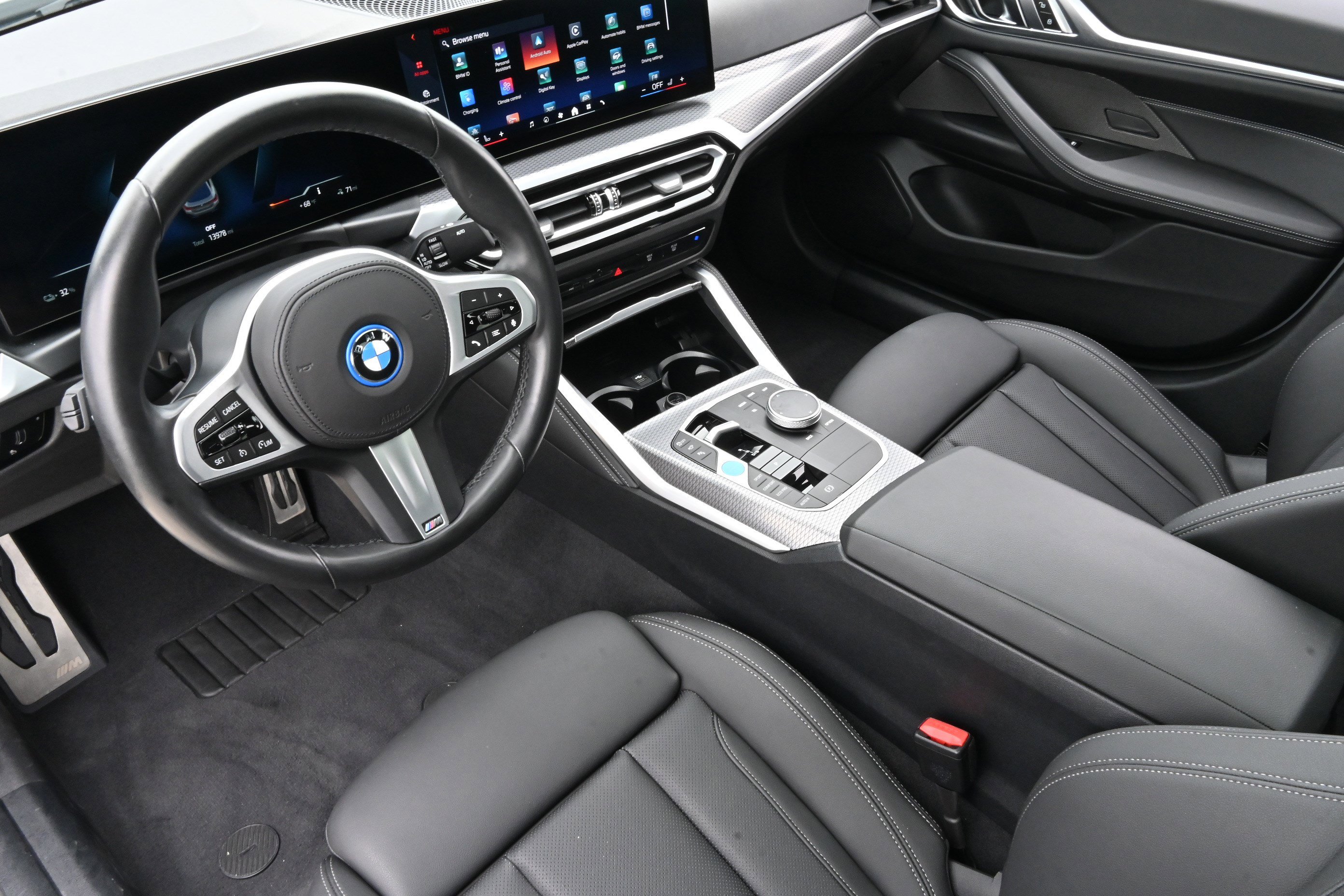 Certified 2024 BMW i4 eDrive40 w/ M Sport Package RWD image 14