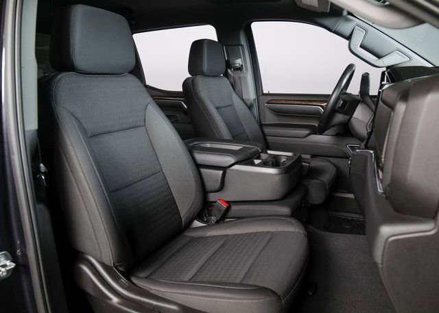 Used 2022 GMC Sierra 1500 Elevation image 3